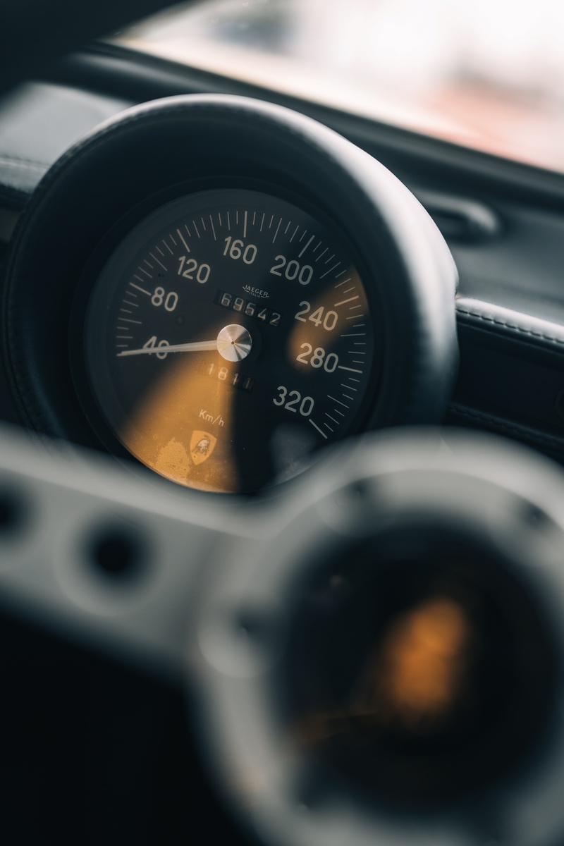 Lamborghini Miura: storia, motore V12 e nascita della prima supercar 2 Lamborghini Miura 41