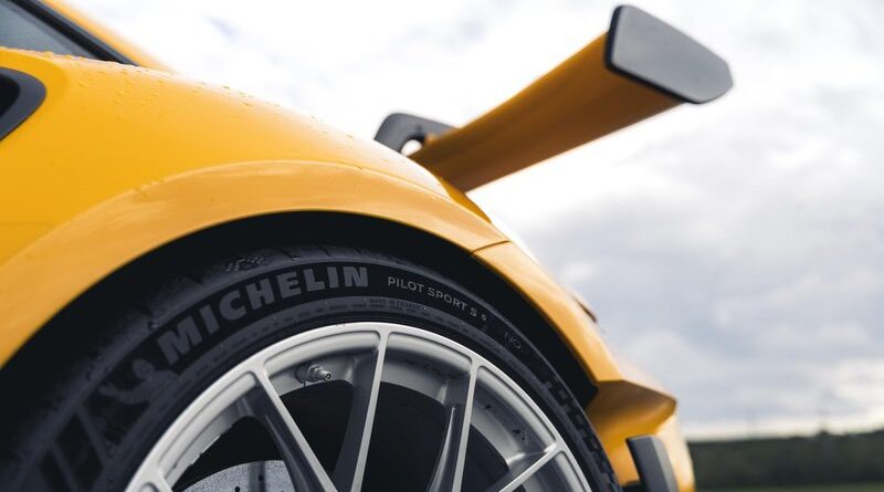 Porsche and Michelin 4