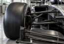 F1 Austin 2026, pneumatico e sospensione di monoposto generica – illustrazione IA