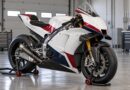 MotoGP Australia, moto da corsa generica ferma in garage – illustrazione IA