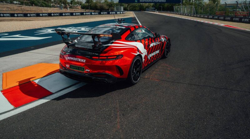 Mercedes-AMG GT 63 PRO 4MATIC+ Safety Car con pneumatici Pirelli P Zero R